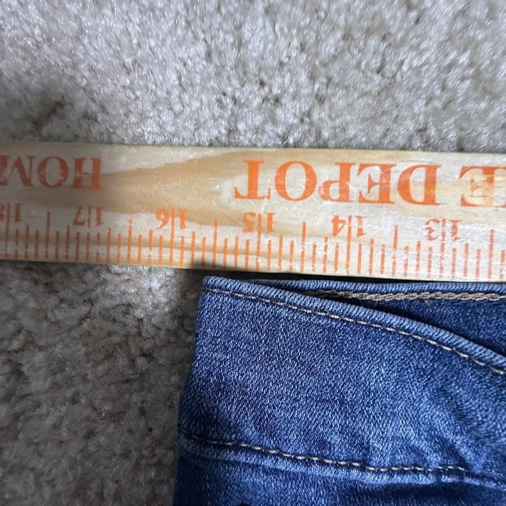 Levi's 311 Jeans Women's Blue Wash Size 30 Shaping Skinny Stretch Red Tab - Picture 4 of 6